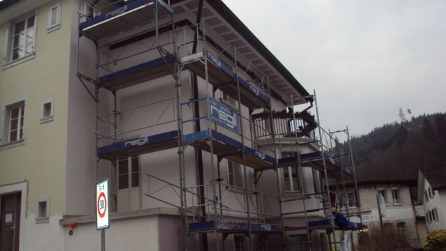 Regli Maler GmbH – robustes Fassadengerüst