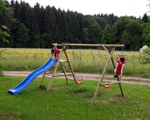 Erlebnisfarm Bräunertshof, Ponyreiten, Kindergeburtstage, Ferienaktionen, Biergarten, Tiererlebnisse, Erlebnisfarm Bräunertshof, Kindergeburtstage, Biergarten, Tiererlebnisse, überregionaler Radweg Oberpfalz