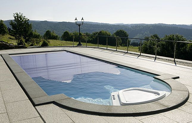 Polyester pool - aQuaPool Oswald in Gelterkinden