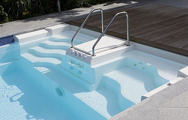 Polyester pool - aQuaPool Oswald in Gelterkinden