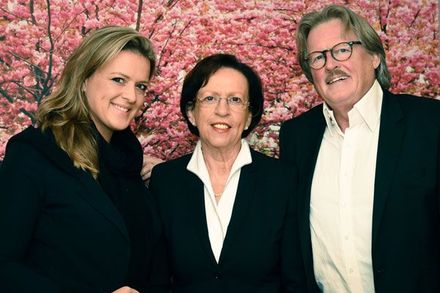 Unser Team für Sie Familienfoto Schmitt Moos