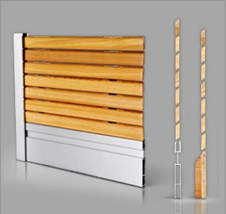 Schnittansicht einer Wand aus Holz- und Metalllamellen. Horizontale Holzlamellen sind in einen Metallrahmen eingelassen.