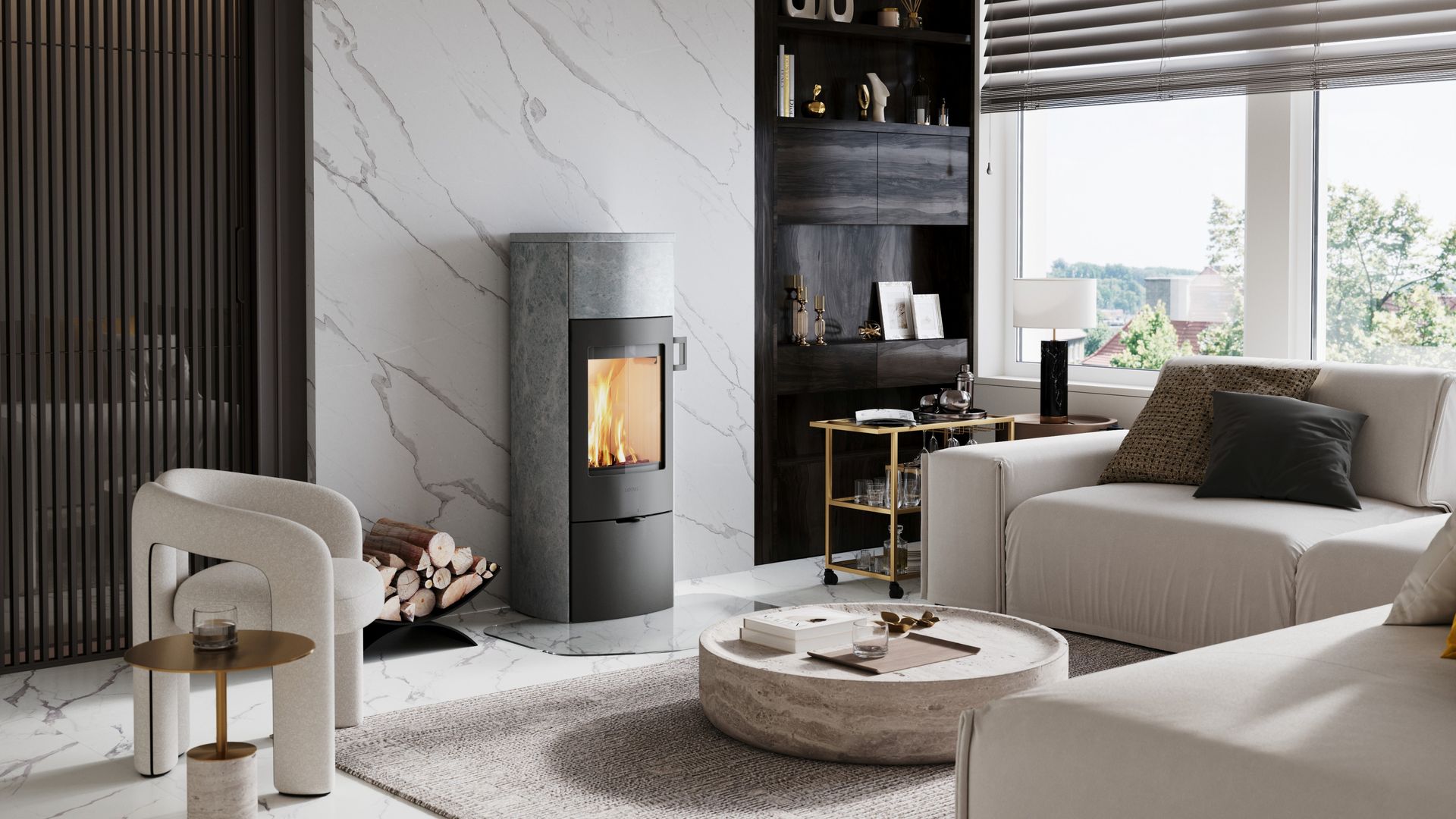 LOTUS Kaminofen im modernen Wohnzimmer mit Sofa und Naturstein – stilvolle Wärmequelle für Zuhause