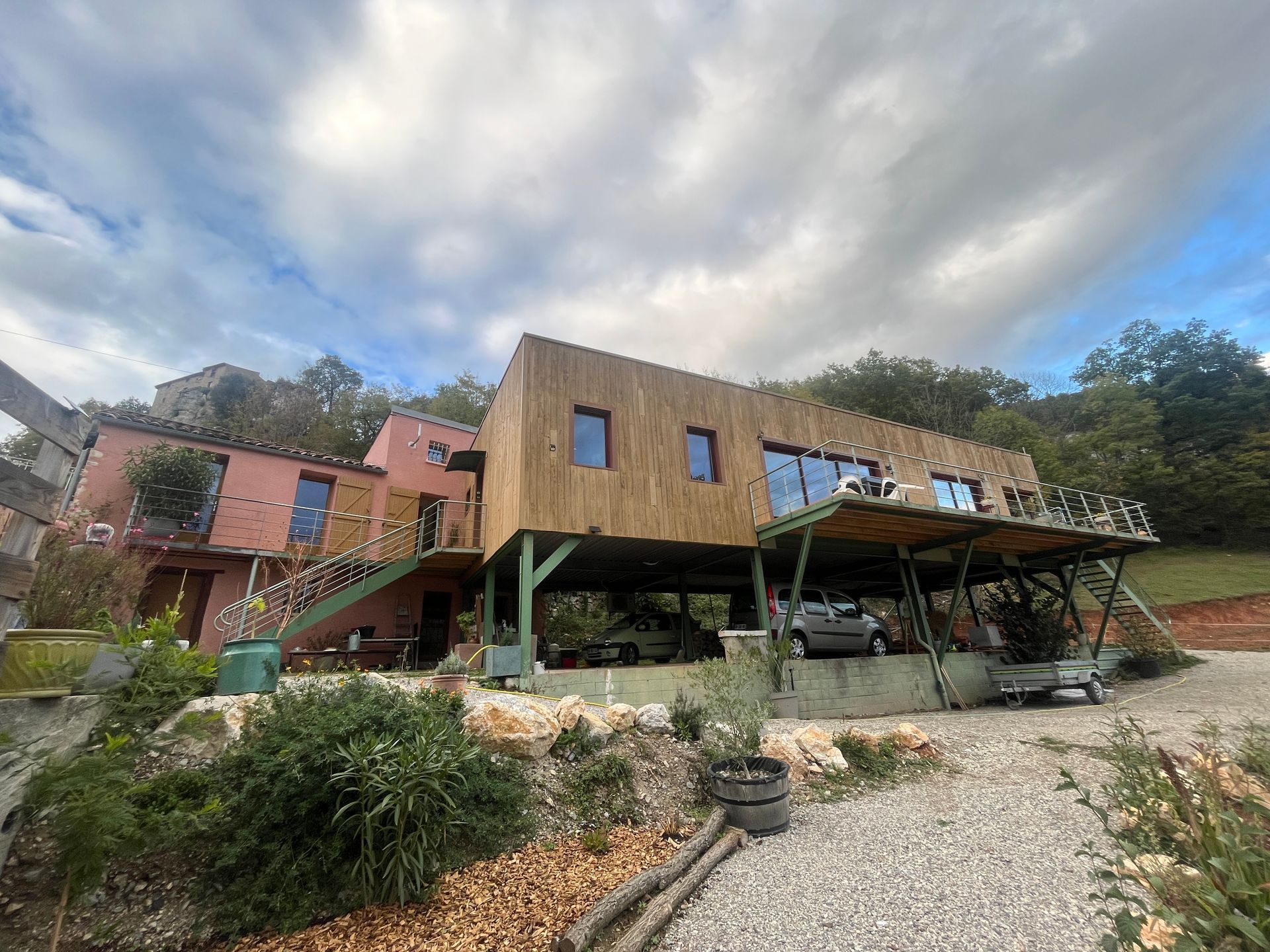 Vue d'ensemble avant bardage