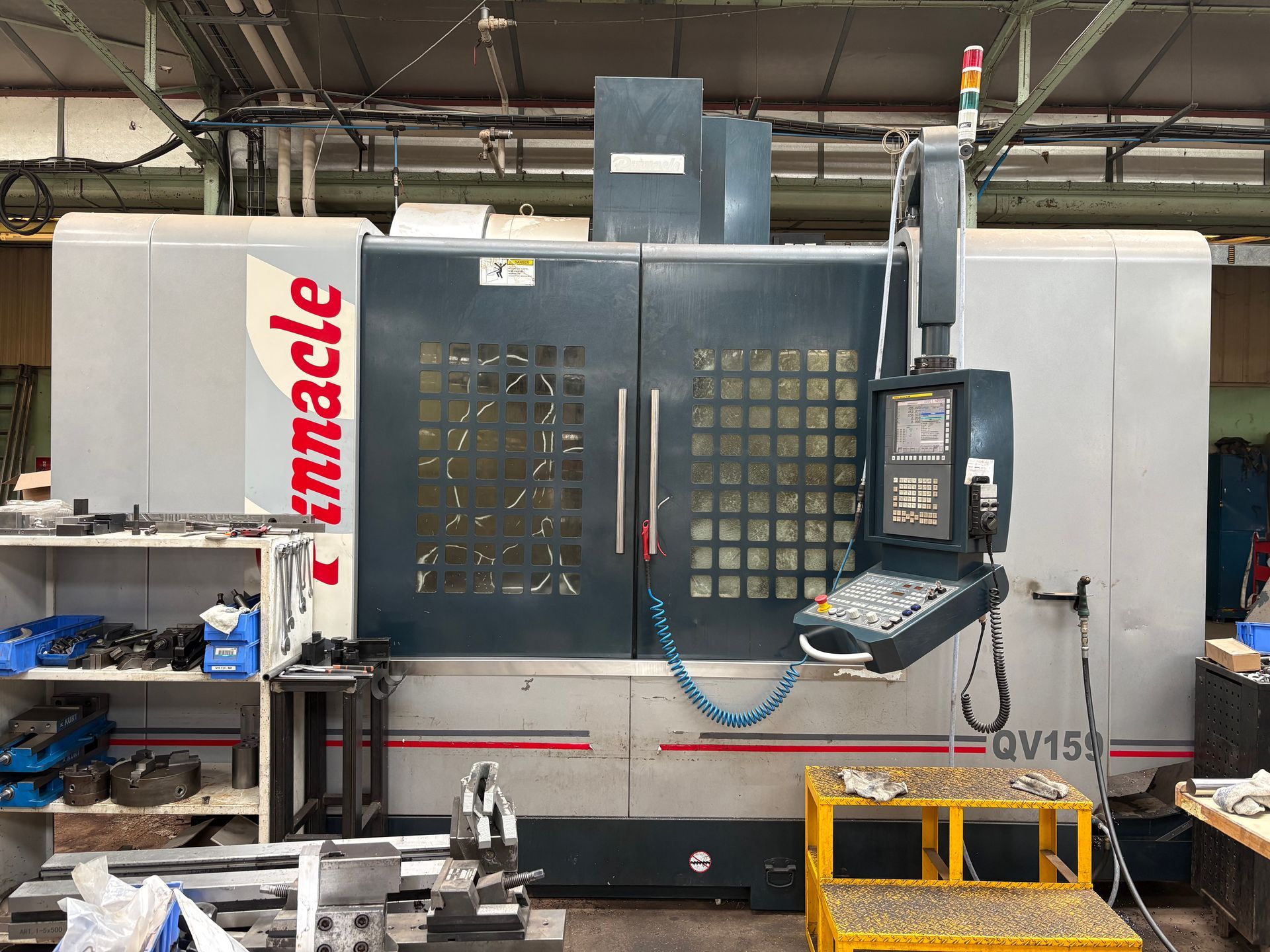 Centre d’usinage Pinnacle : capacité X1500 Y800 Z900