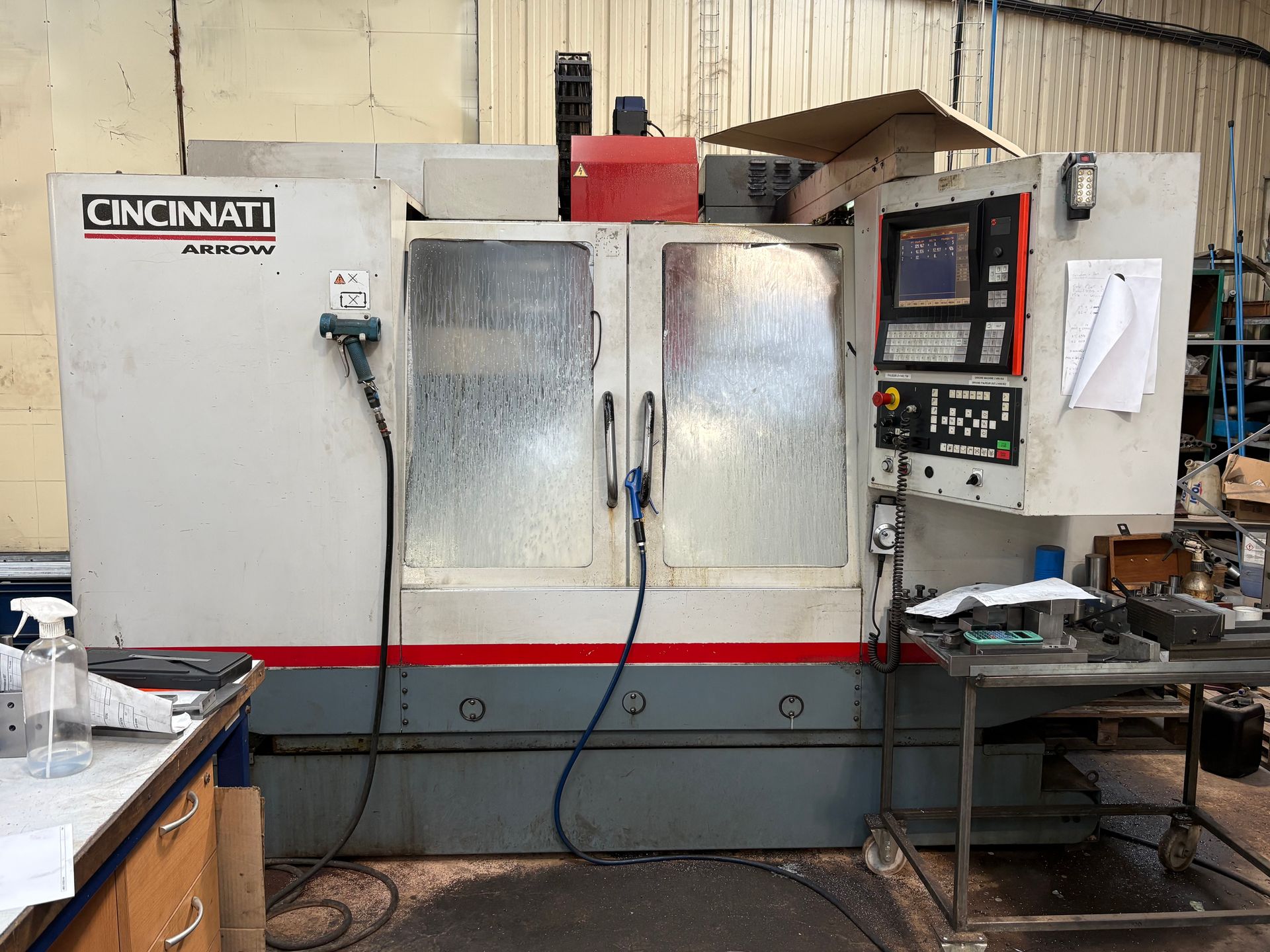 Centre d’usinage Cincinnati : capacité X1000 Y500 Z500