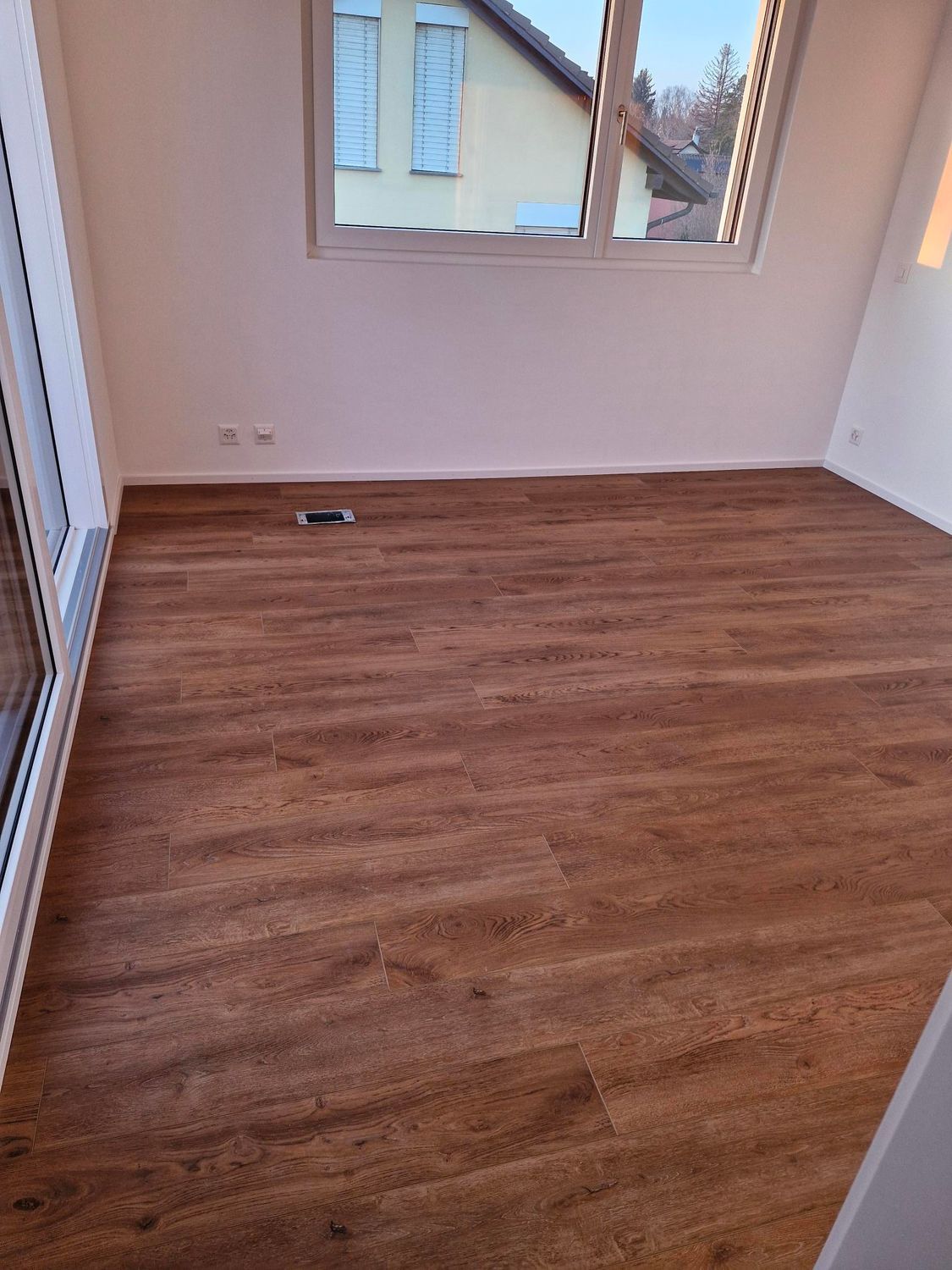 Parquet en coretec imitation chêne teinté - Norwood 