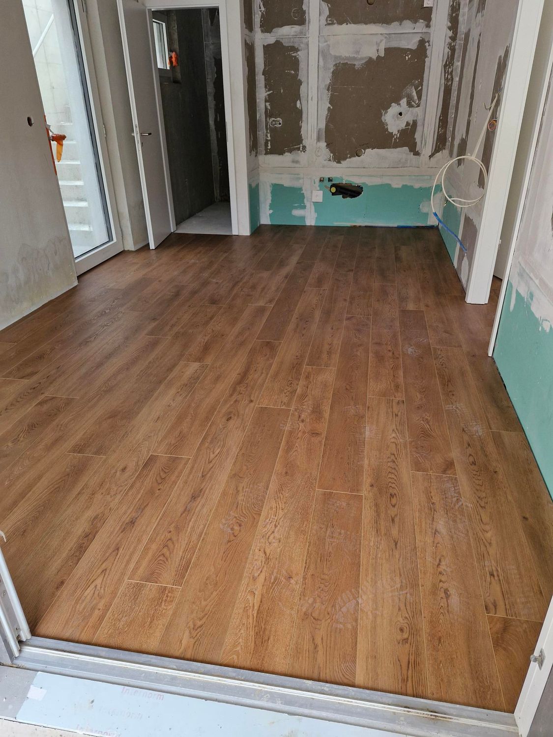 Parquet en coretec imitation chêne teinté - Norwood 