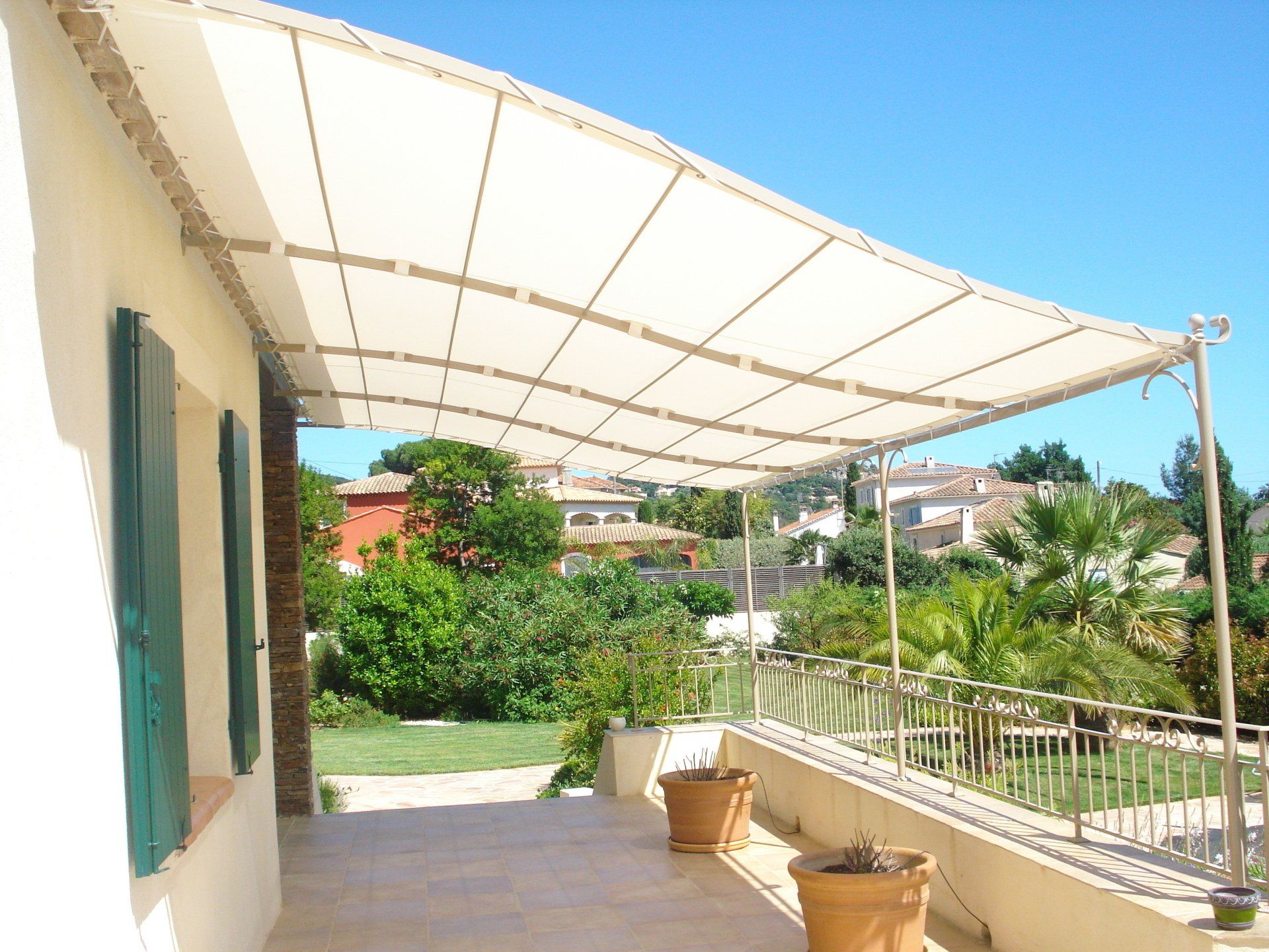 Pergola et toile