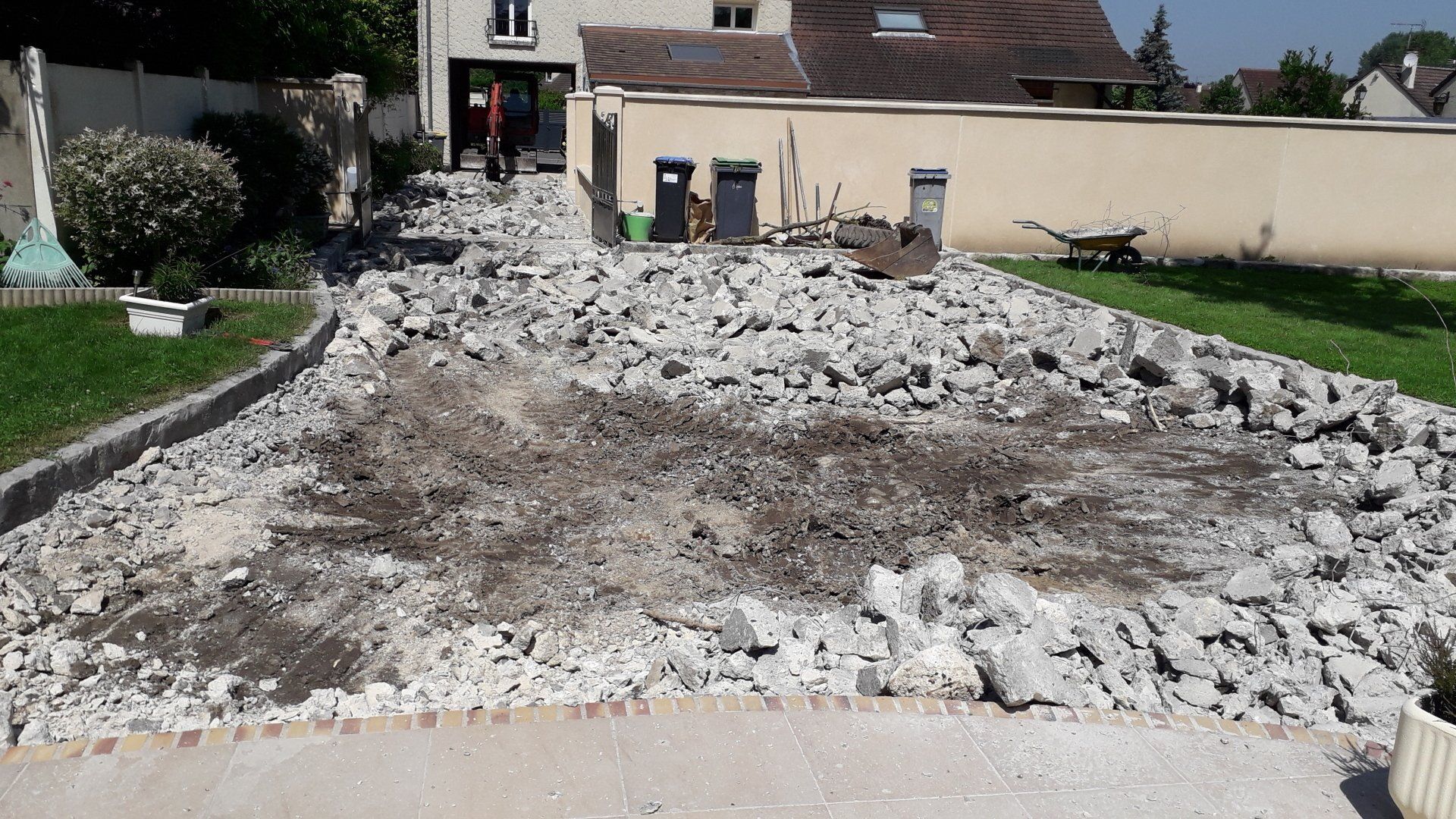 Démolition pré-terrassement