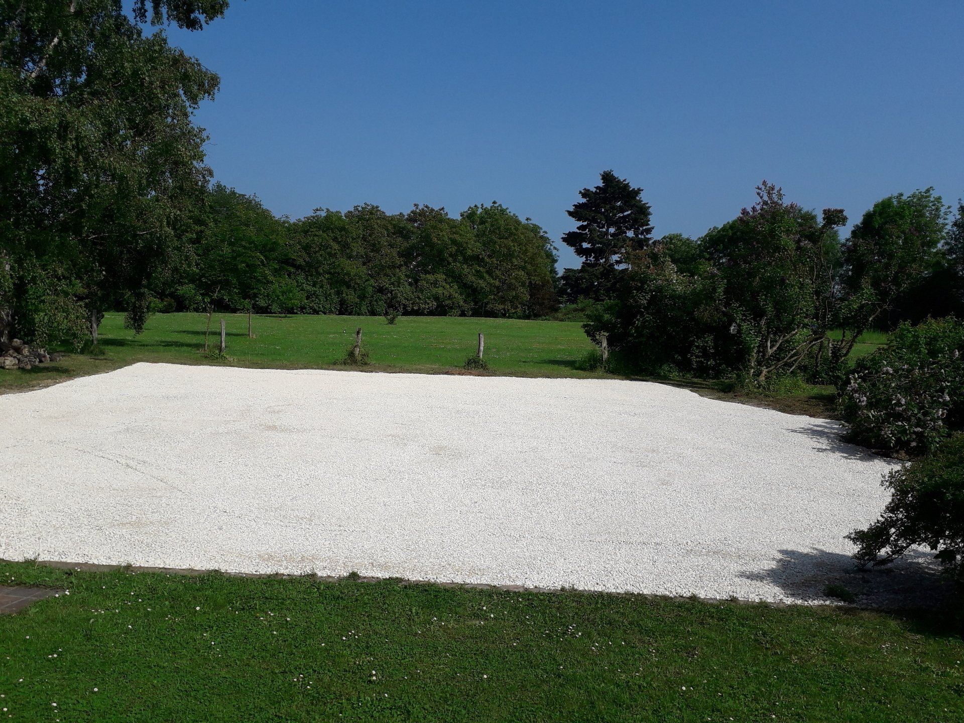Fin de travaux de terrassement pour parking