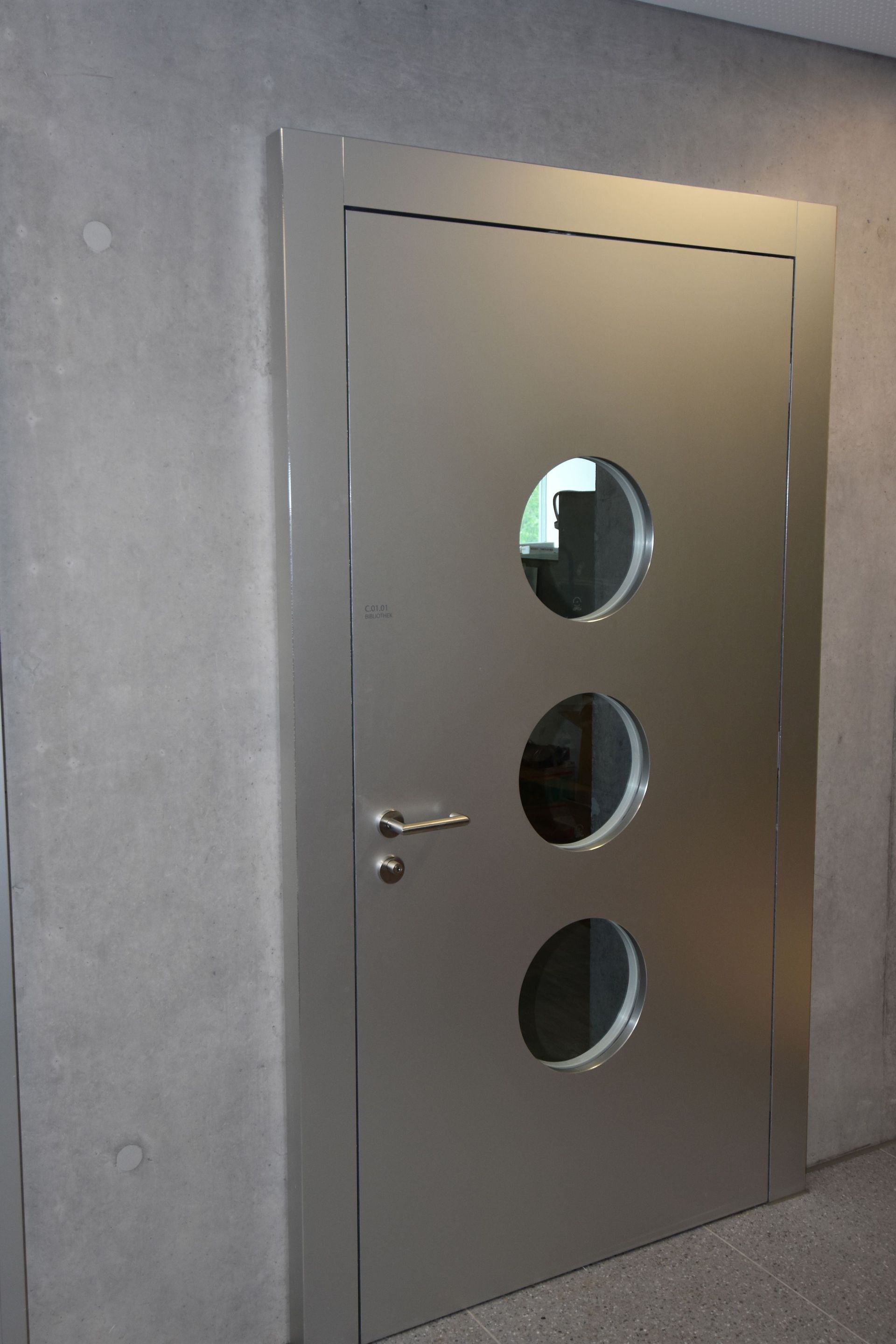 Schäfer Schreinerei AG - Türe