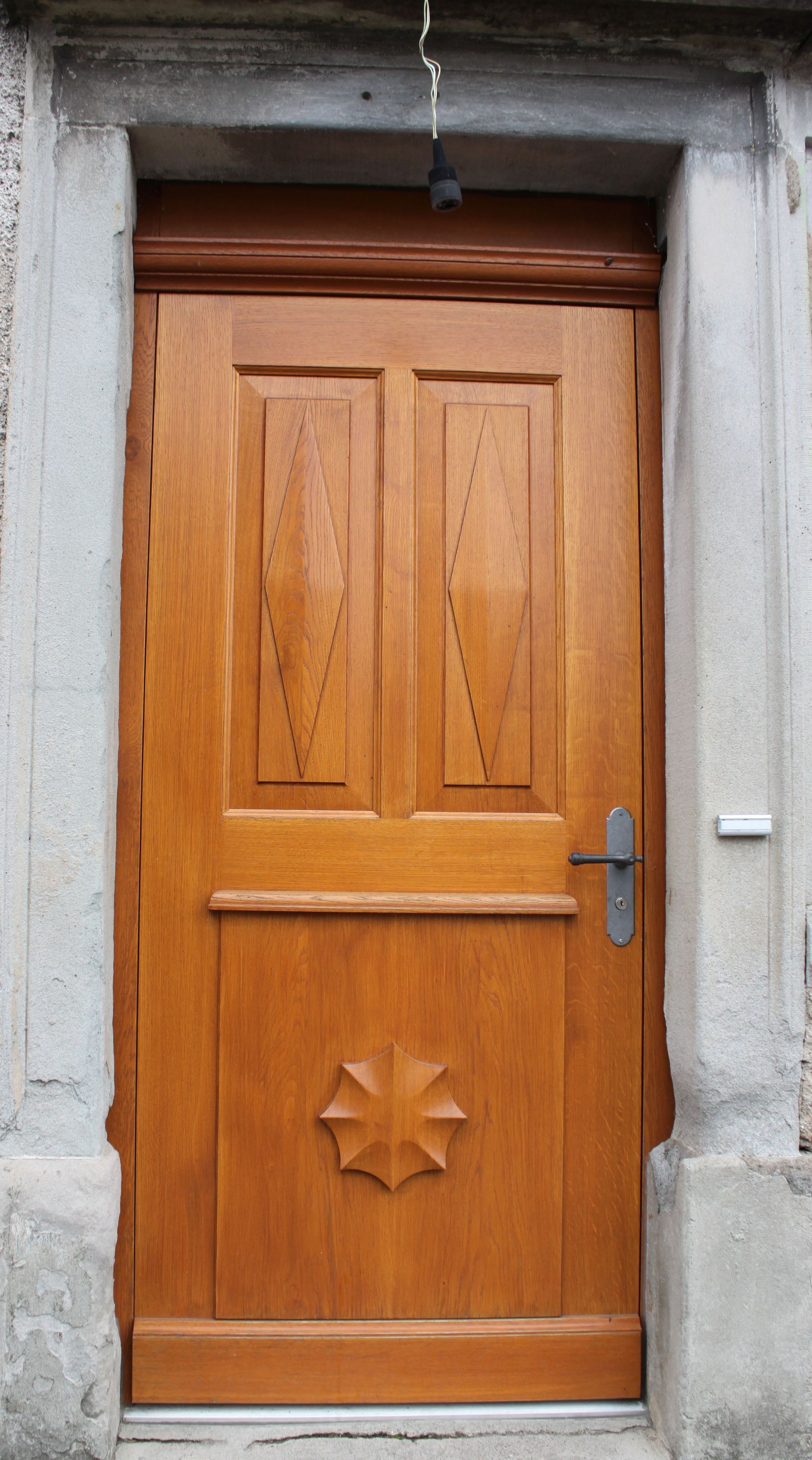 Schäfer Schreinerei AG - Türe