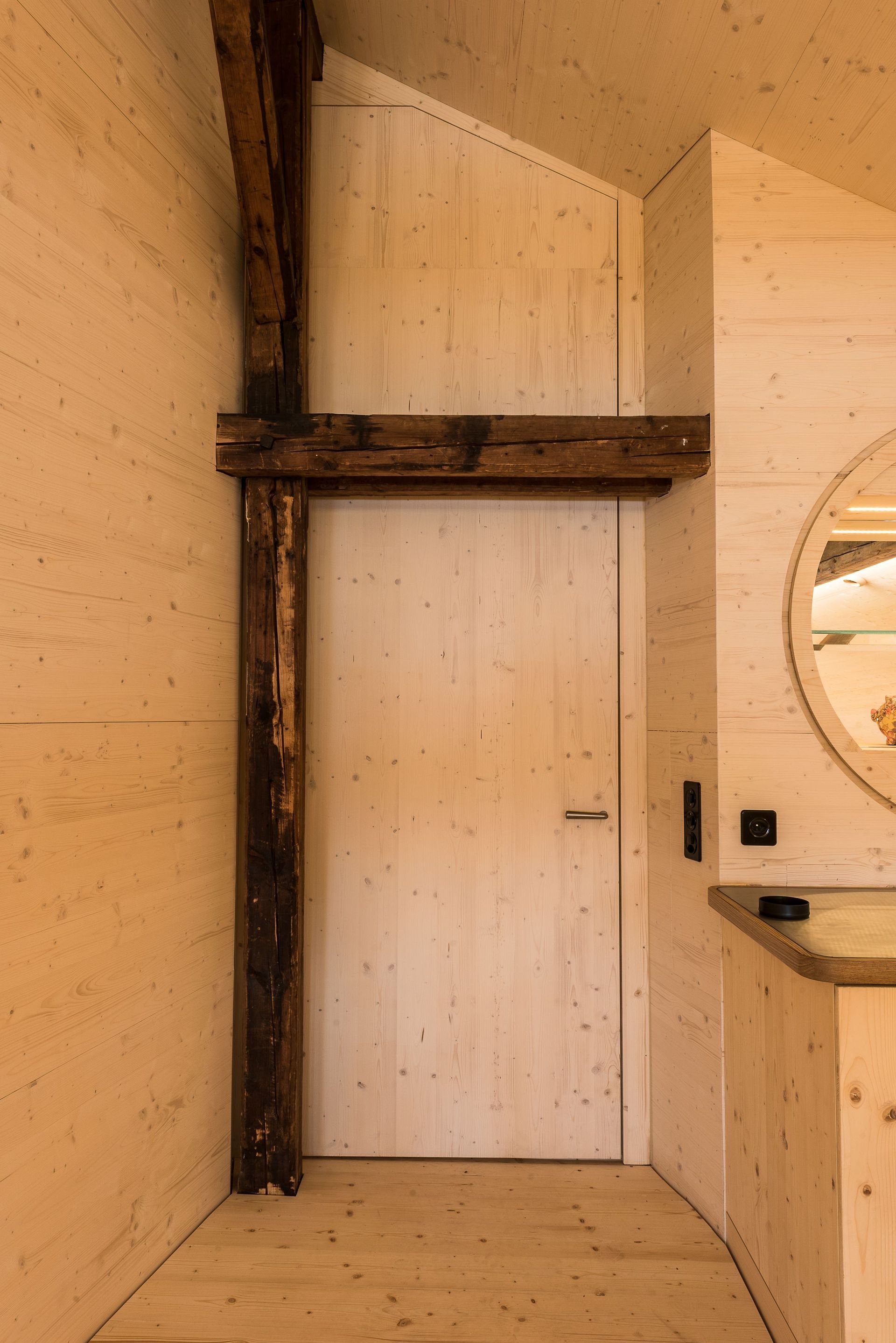 Schäfer Schreinerei AG - Schrank