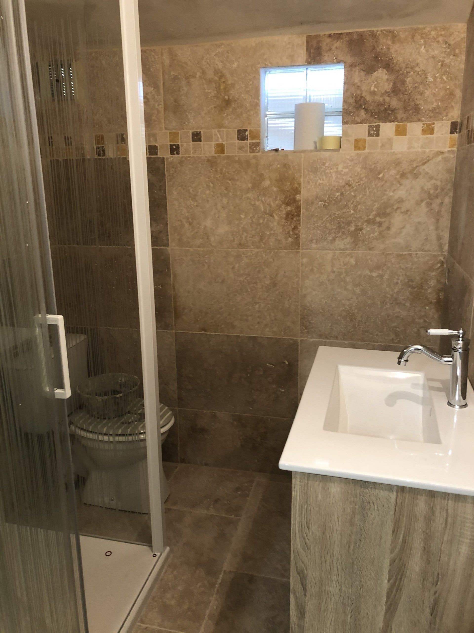 Pose de douche et de vasque