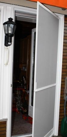 Glaserei Engst – Insektenschutztür