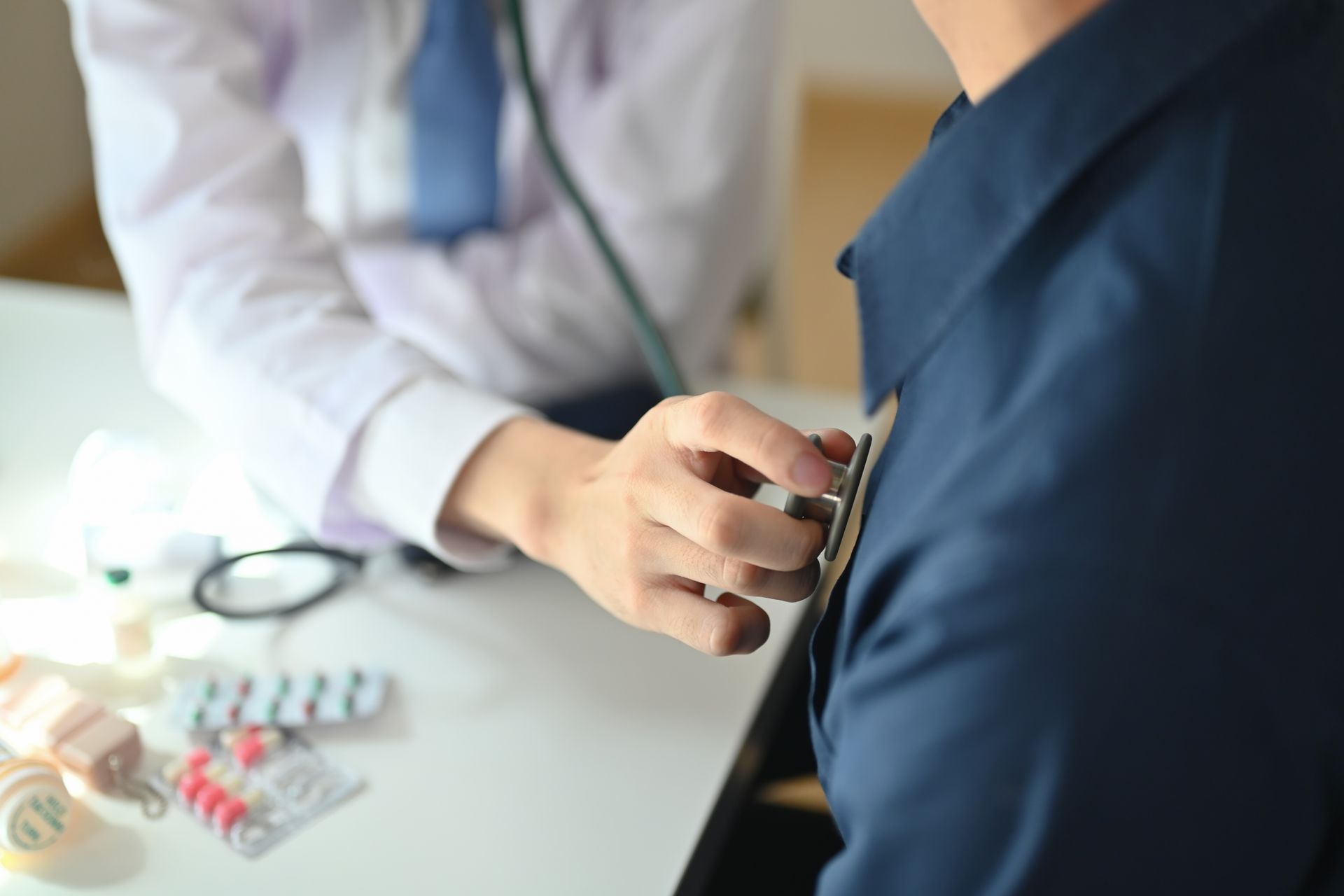 Écoute de la respiration d'un patient
