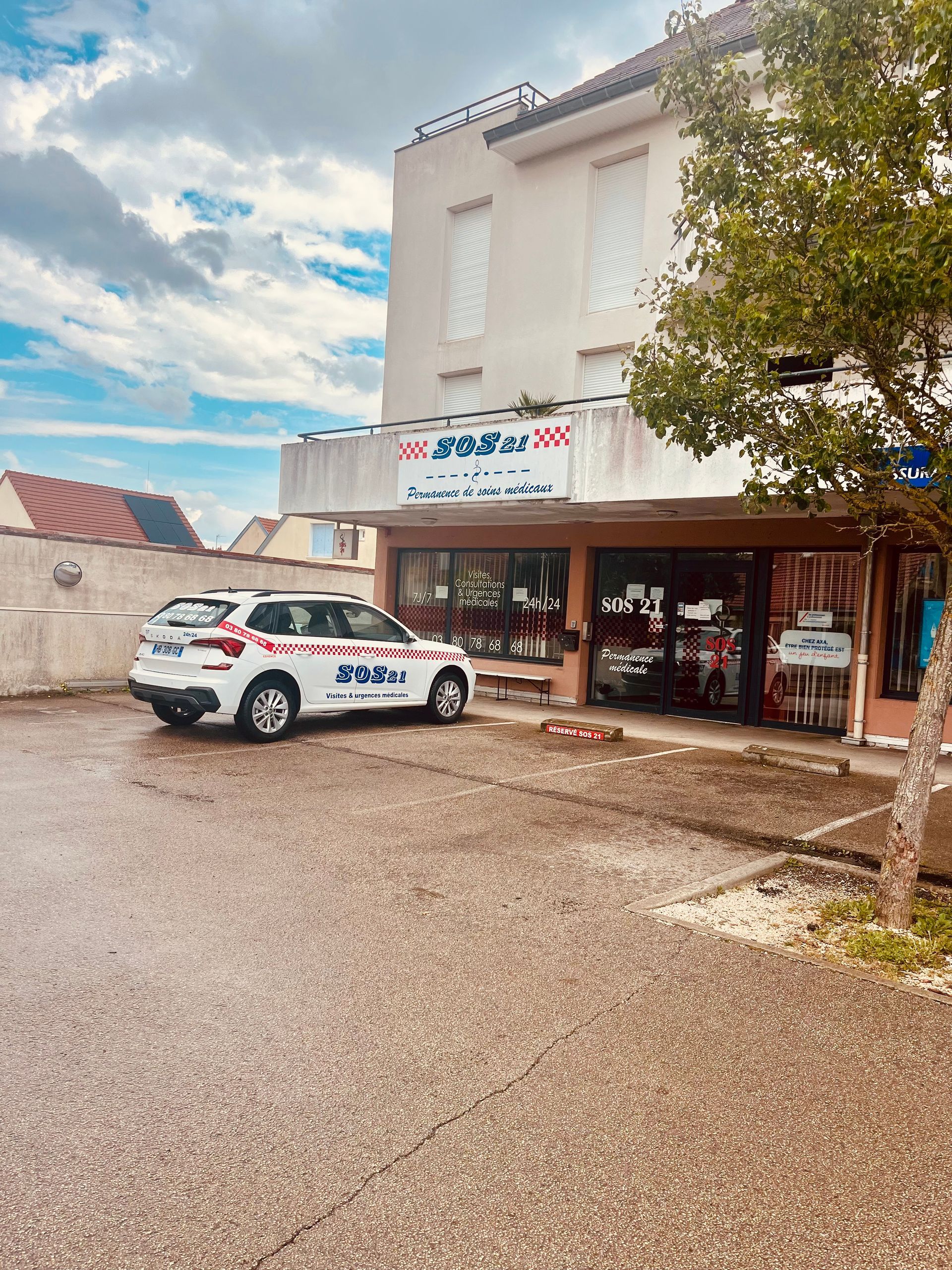 Devanture du cabinet de Chenôve