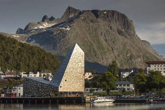 Norsk Tindesenter mountaineering centre in Åndalsnes