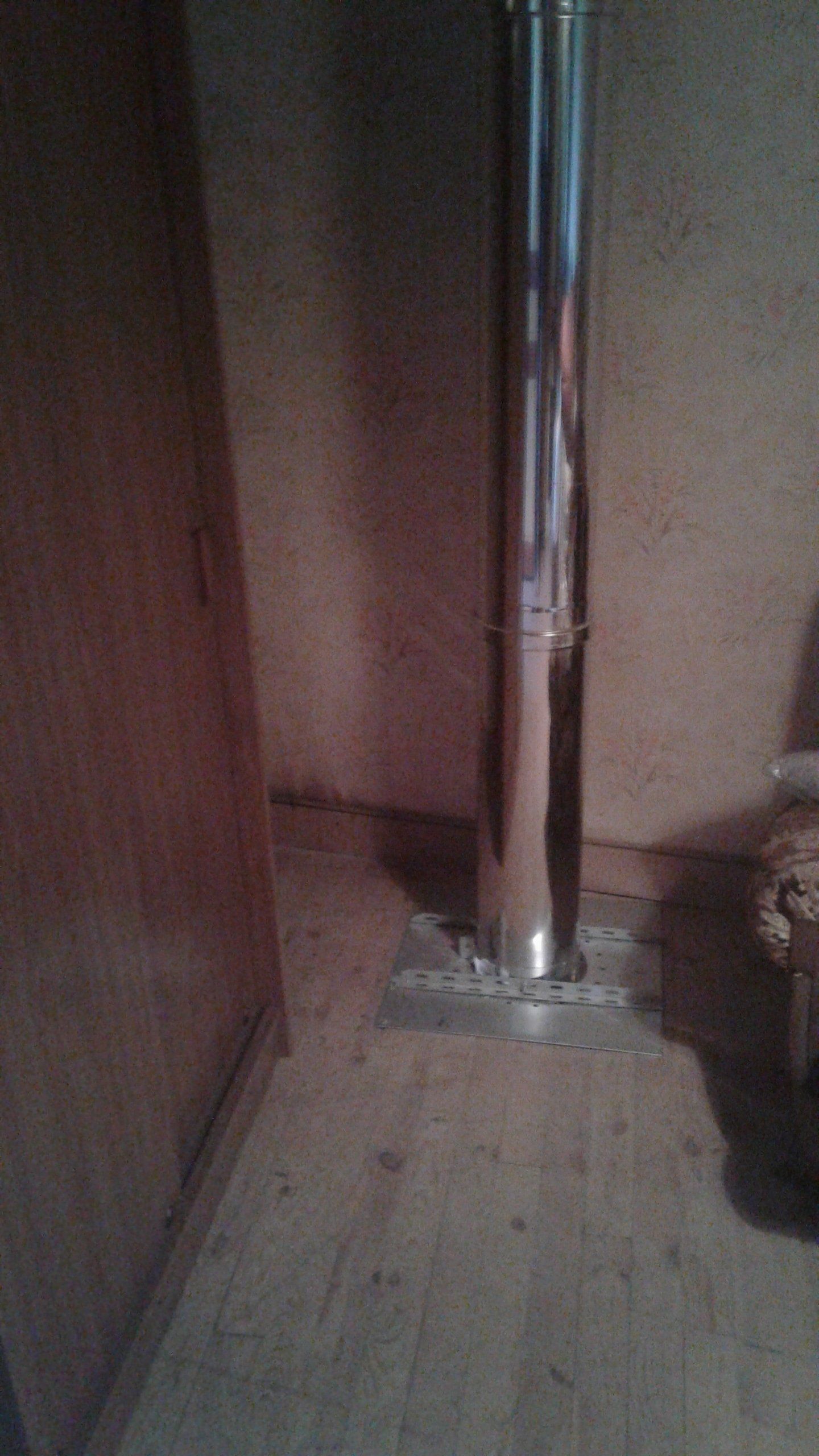 Pose conduit de fumée