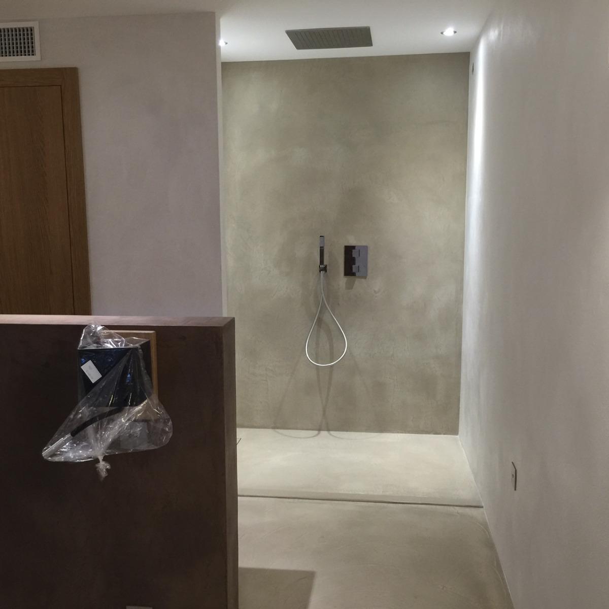 douche-encastree-avec-beton-cire-1280