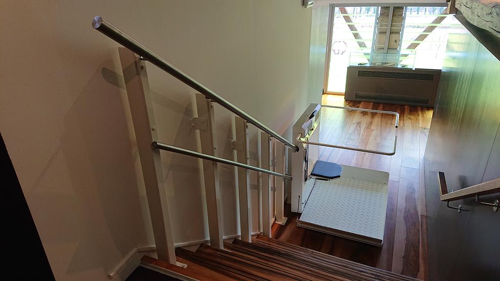 Plateforme oblique pour PMR