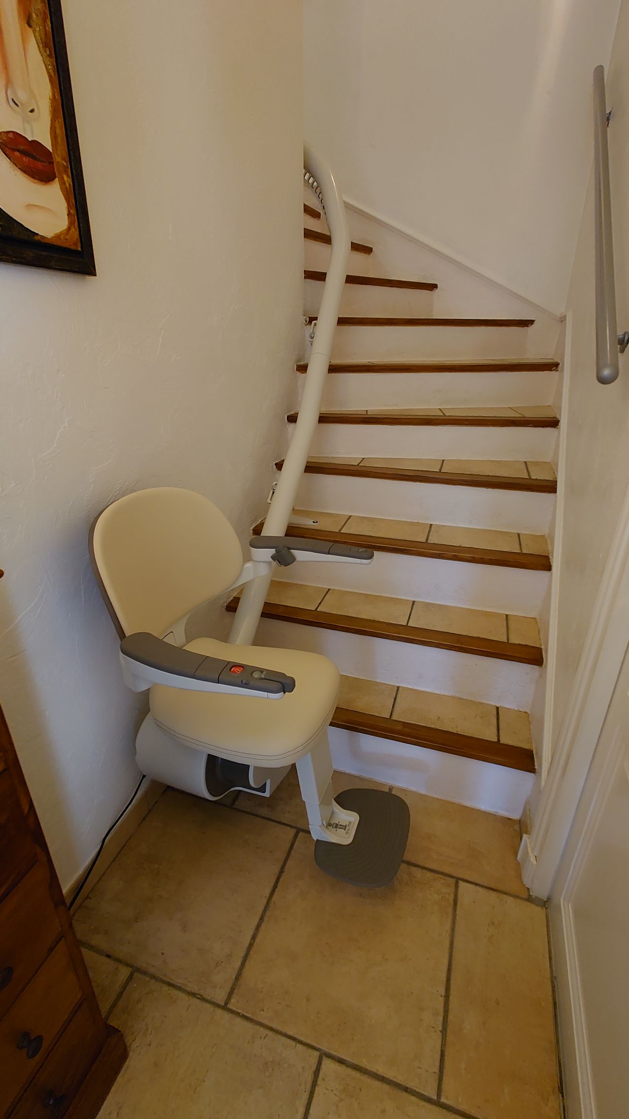 Monte-escalier pour personne à mobilité réduite