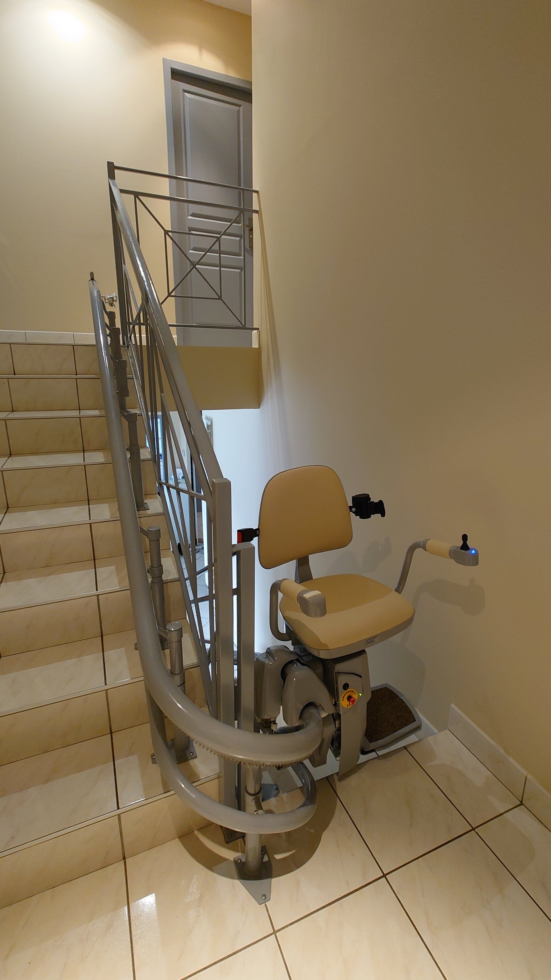 Monte escalier - page Matériel d'accessibilité