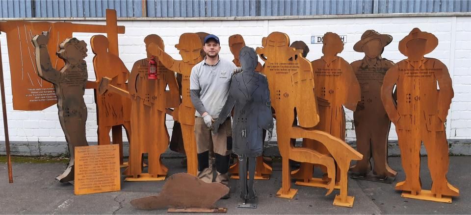 Rost Skulptur, Zwitscherkiste Audiostation für mehr Natur, Metallbau