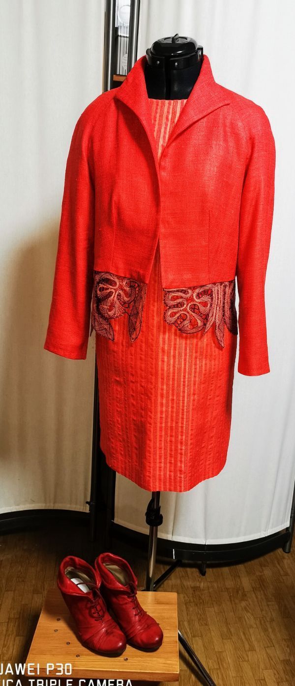 Gewand- & Maßatelier Birgit Schellhase rotes Gewand