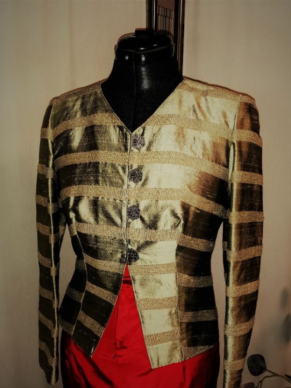 Gewand- & Maßatelier Birgit Schellhase schimmernde Jacke