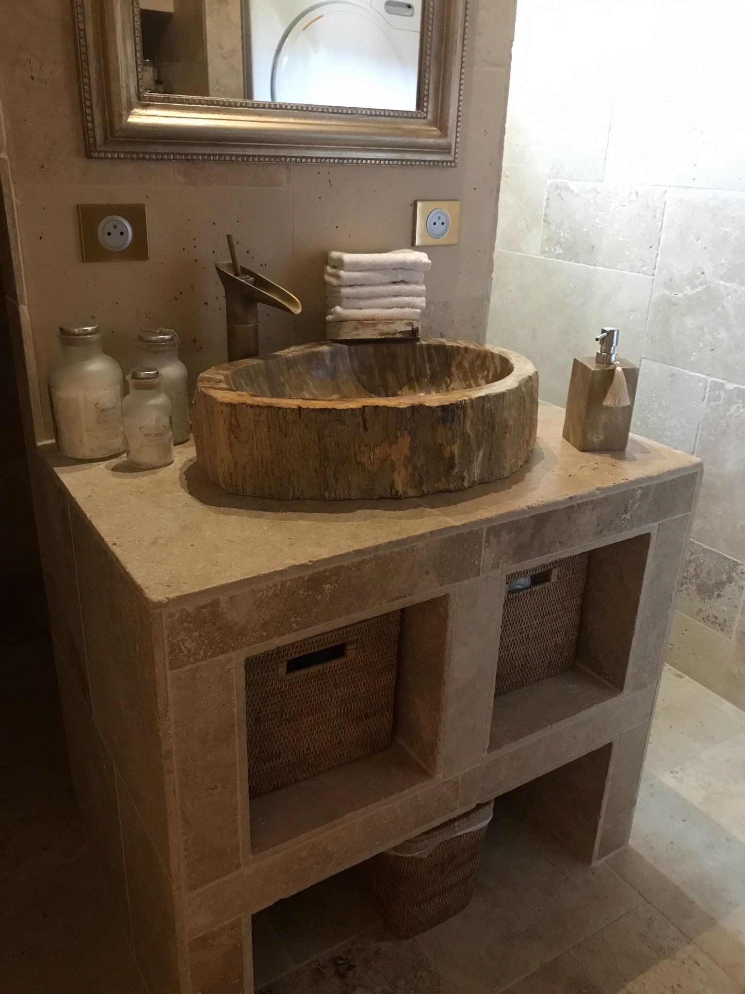 Lavabo salle de bains