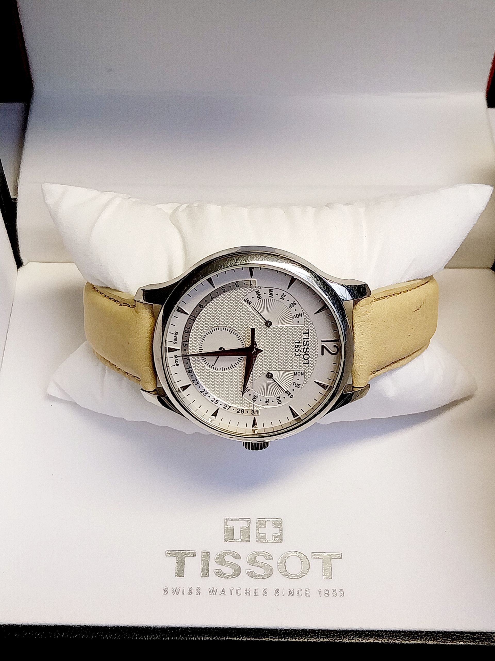 Montre bracelet jaune