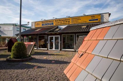 Modelle in einer Ausstellung für Dächer