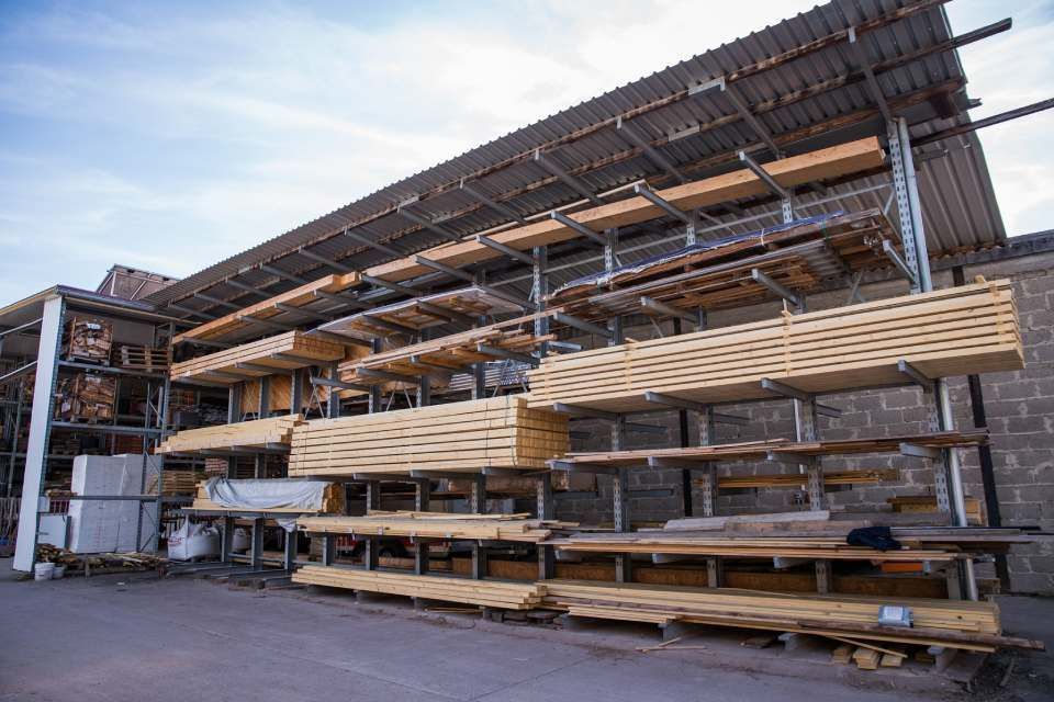 Material für Dachdeckerarbeiten DMB Dachdeckerei Mindum GmbH