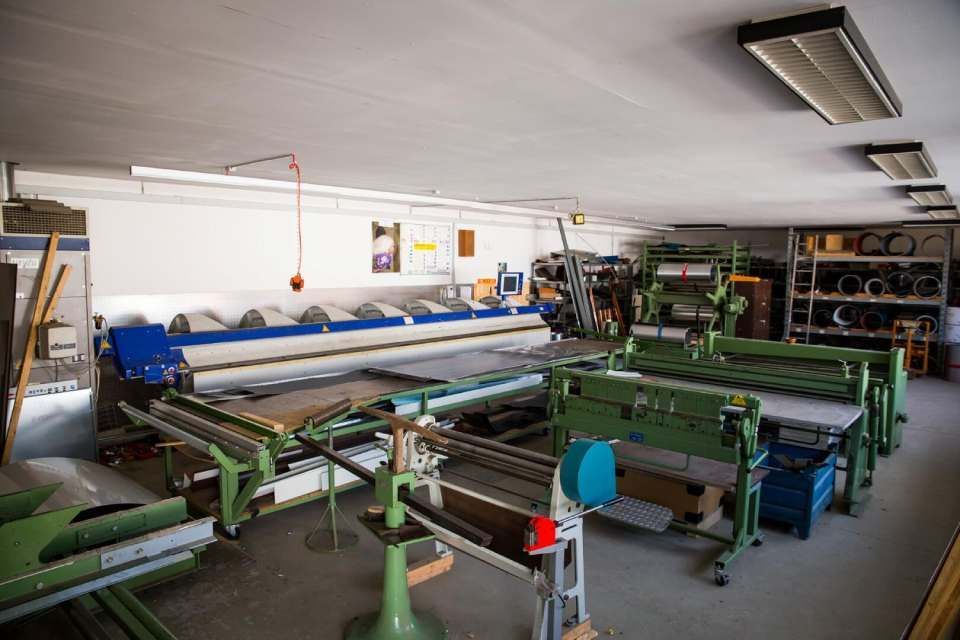 Material für Dachdeckerarbeiten DMB Dachdeckerei Mindum GmbH