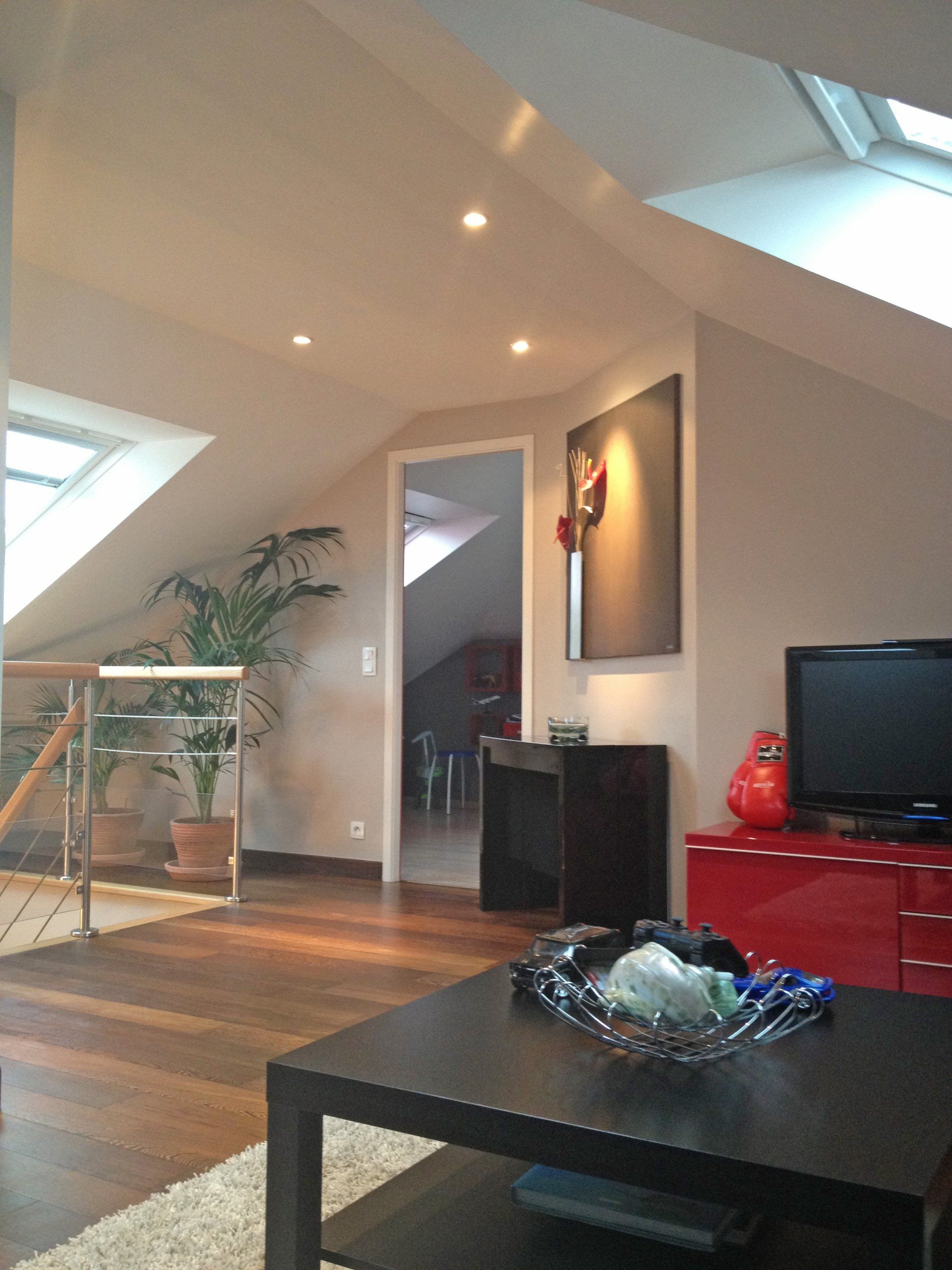 Couloir sous combles