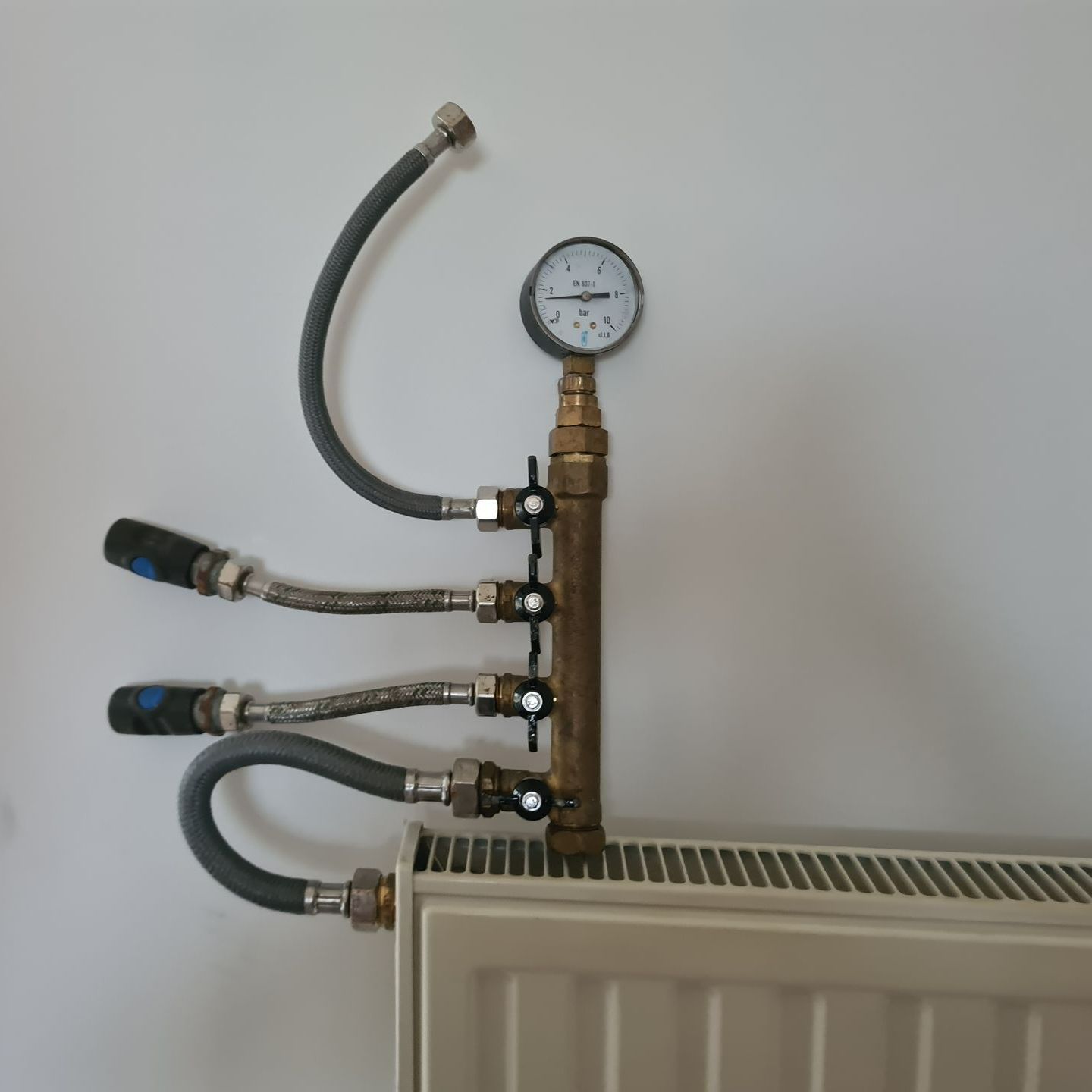 Gaz traceur dans un radiateur.