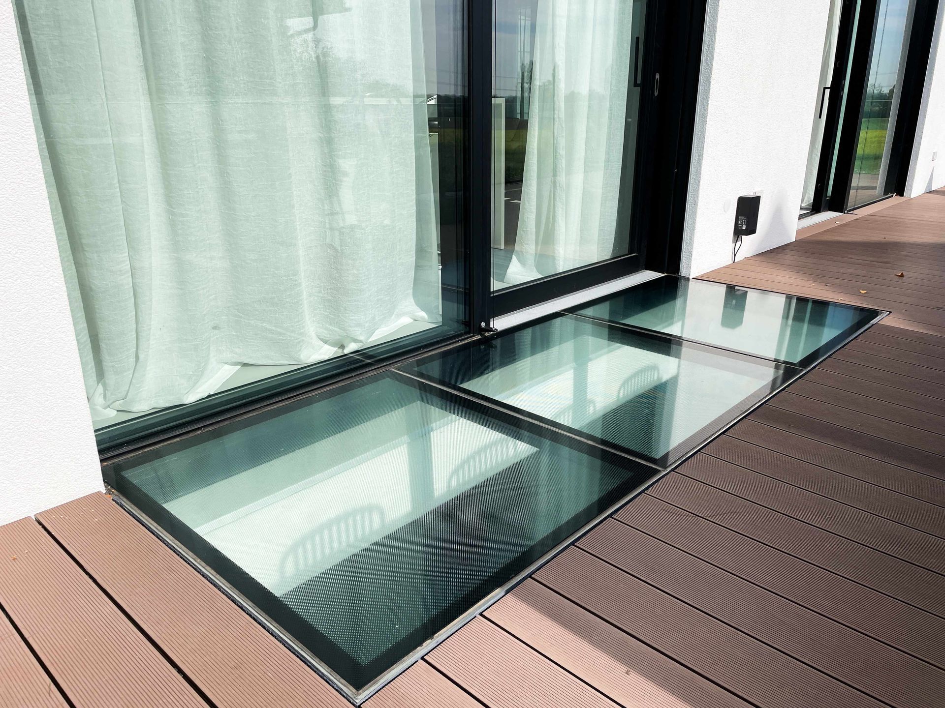 Begehbares Glas