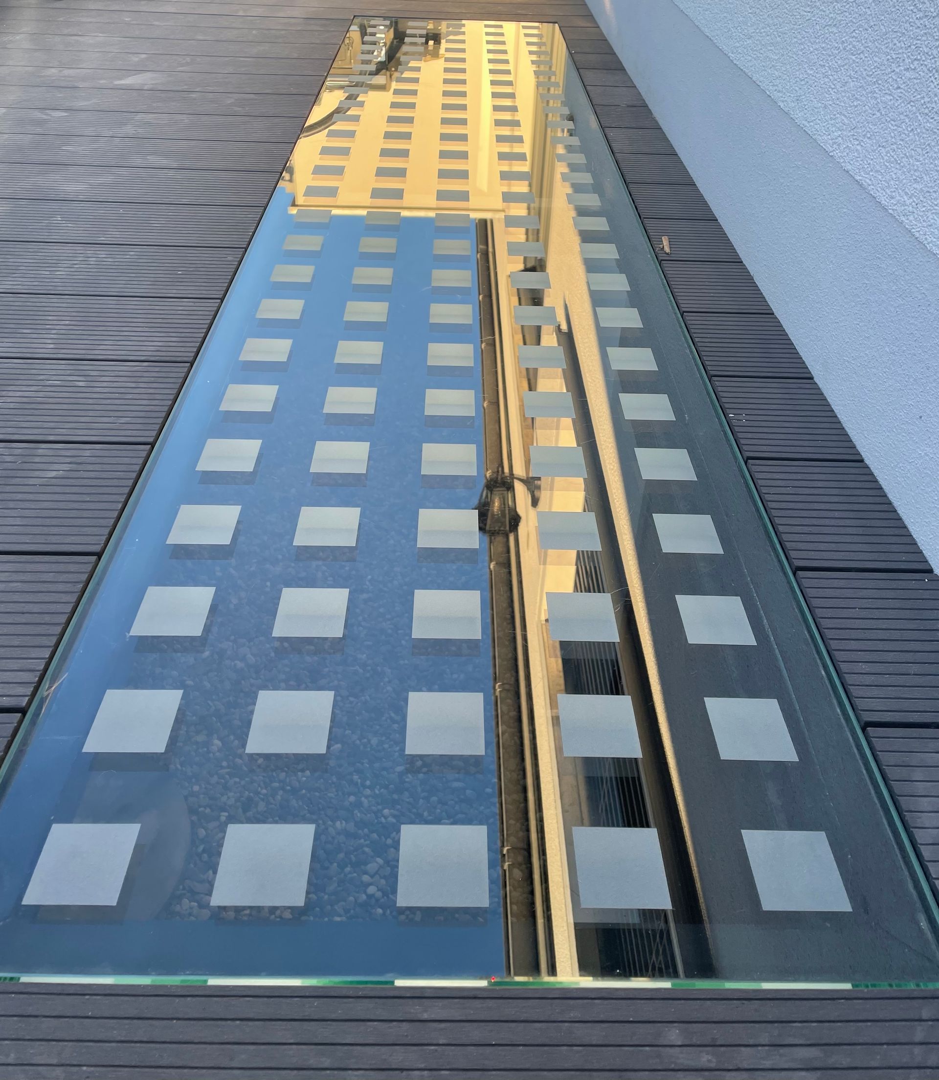 Begehbares Glas