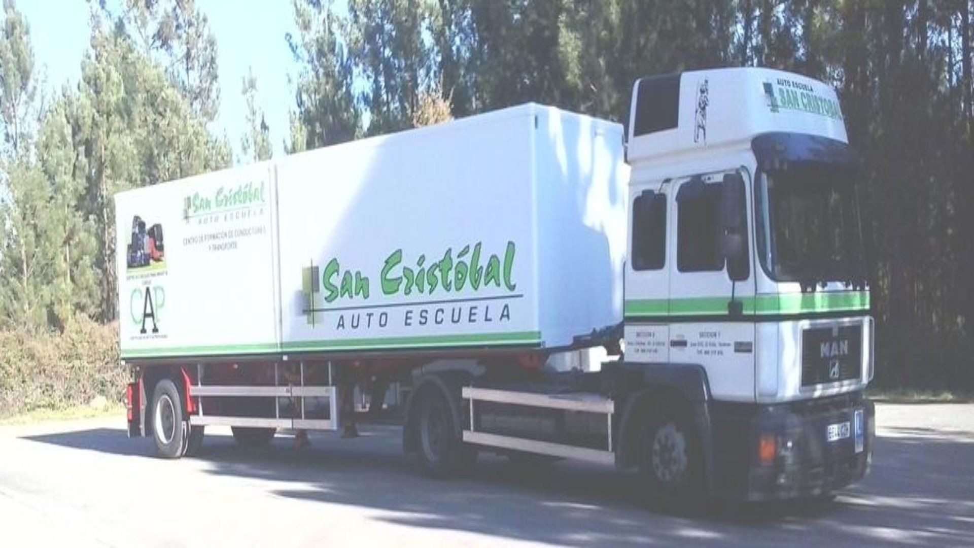 Autoescuela San Critobal, autoescuelas en Cádiz