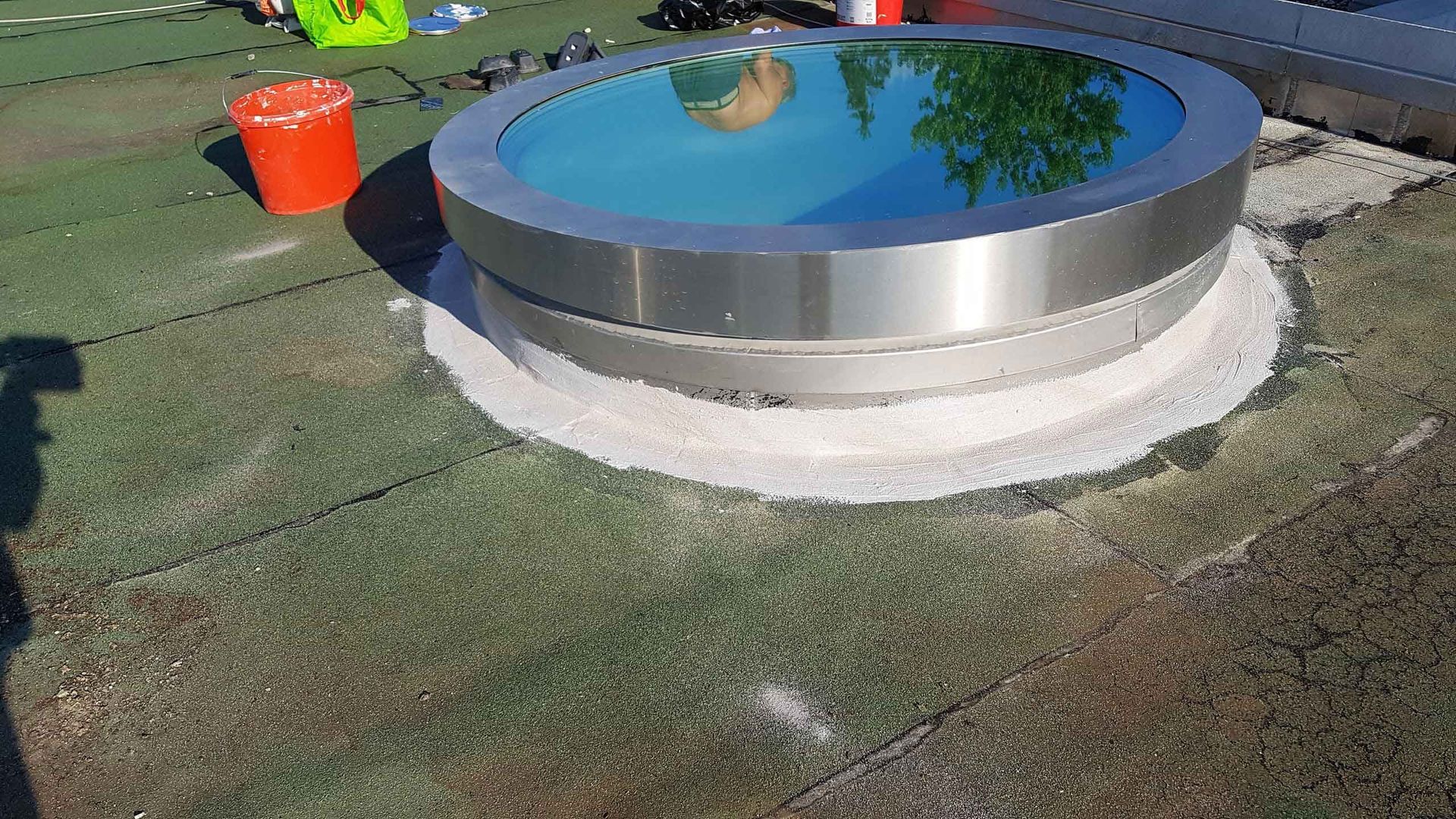 Impermeabilizzazioni con resine di terrazze docce piscine vasche fiori tetti scale