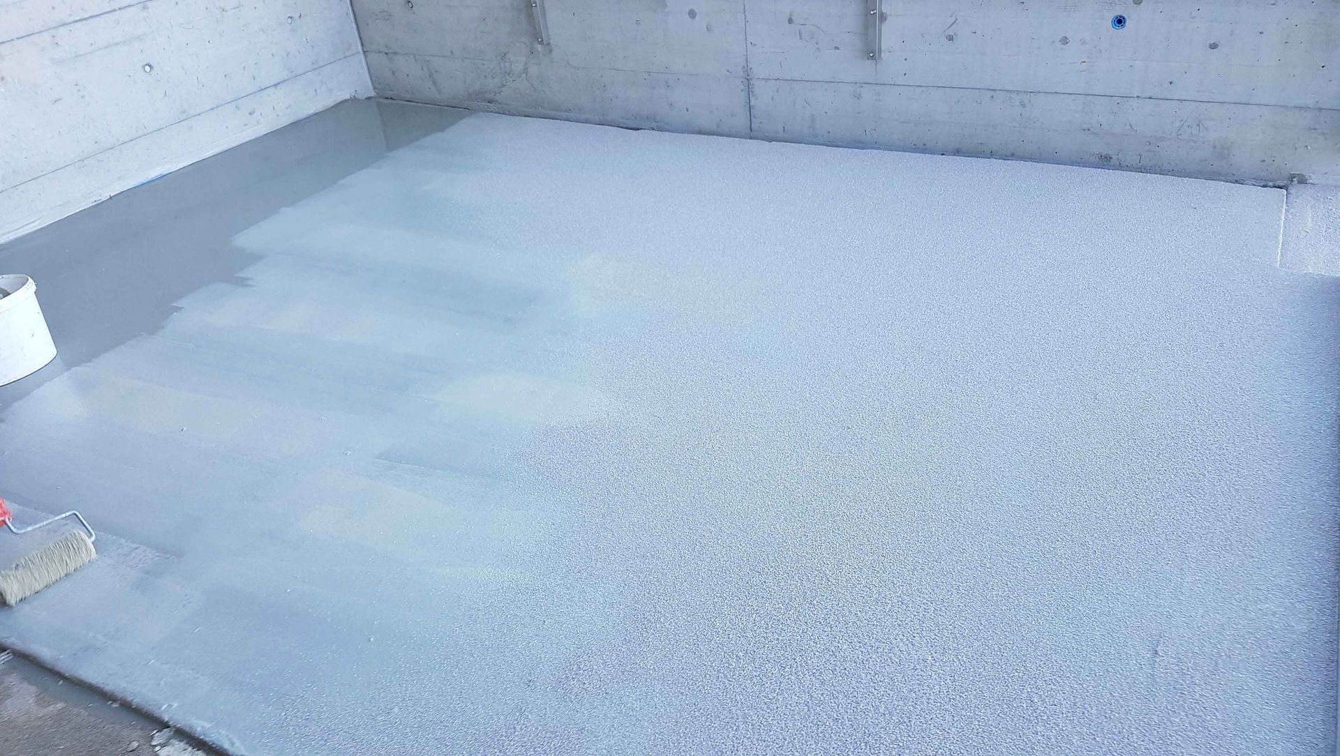 Impermeabilizzazioni con resine di terrazze docce piscine vasche fiori tetti scale