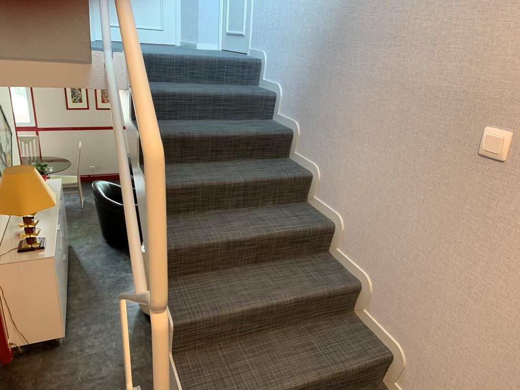 Saint-Marcel Escalier revêtement DICKSON