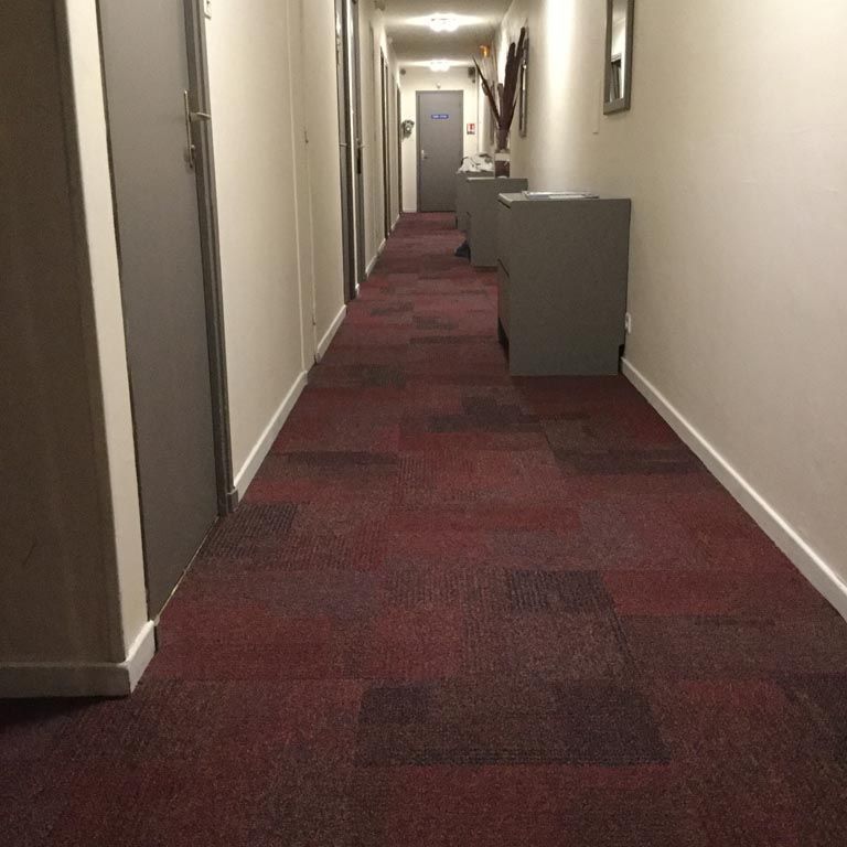 Hôtel Chalon-sur-Saône dalles moquette