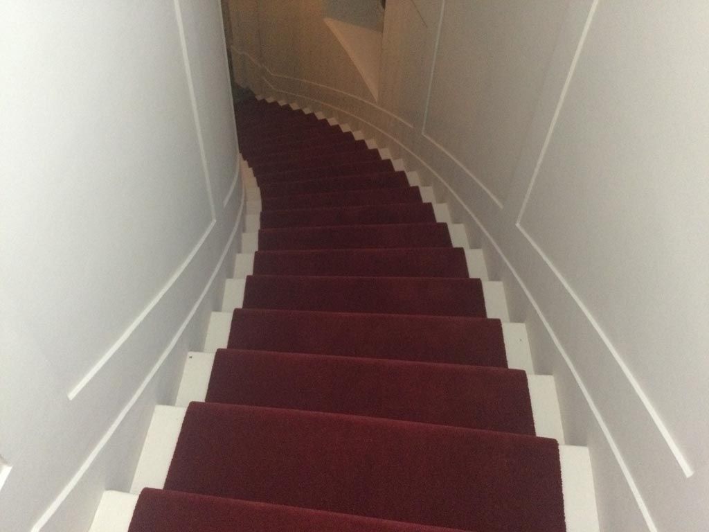 Tapis moquette escalier Le Creusot Chalon-sur-Saône