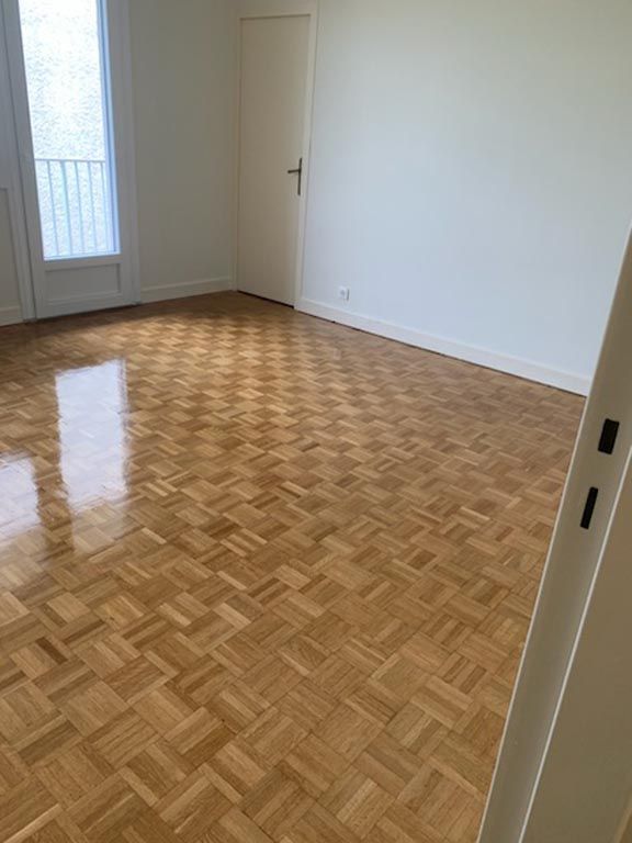 Ponçage et vitrification parquet