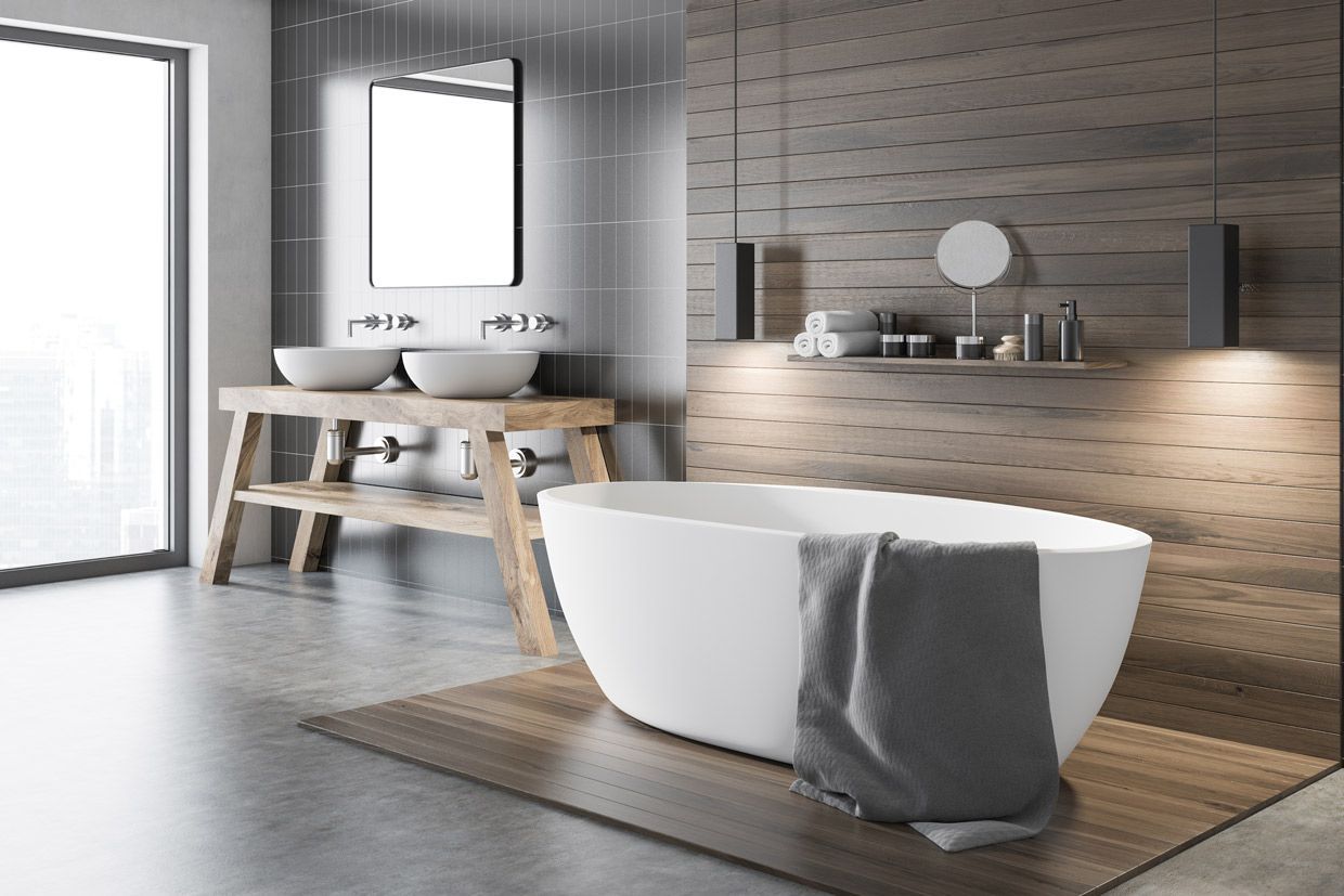 Salle de bains moderne avec bois sur le mur