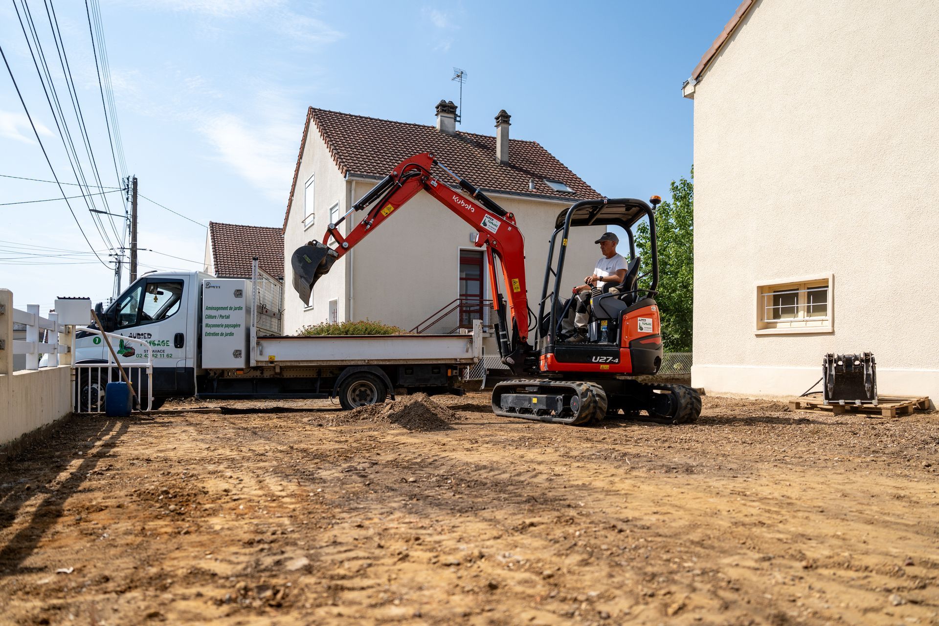 Terrassement en réalisation par l'entreprise.