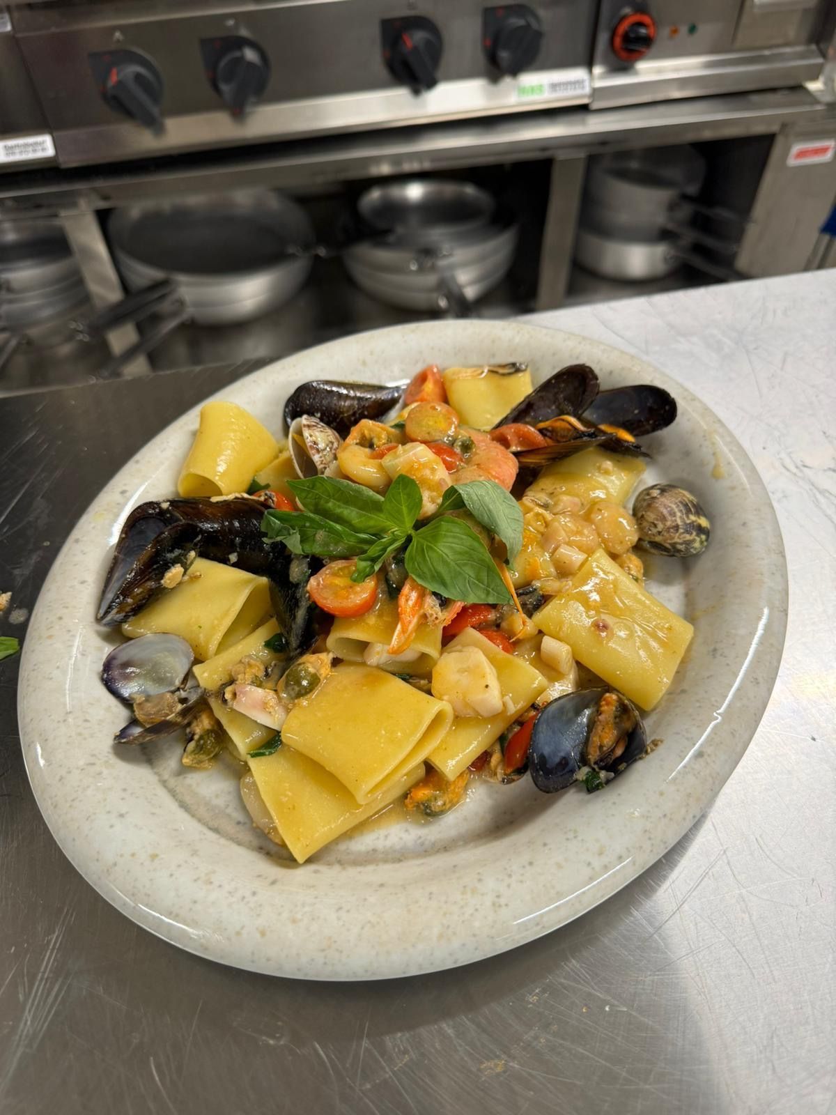 plats de pâtes aux fruits de mer